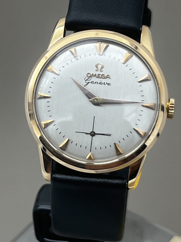 OMEGA Geneve 18K Cal. 267 - MONTCHRONO gebrauchte Luxus Uhren und gebrauchte Montblanc Stifte