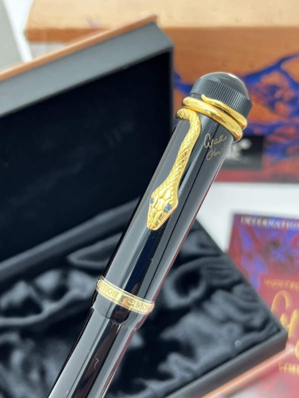 Montblanc Writers 4810 Agatha Christie Vermeil Limited Edition