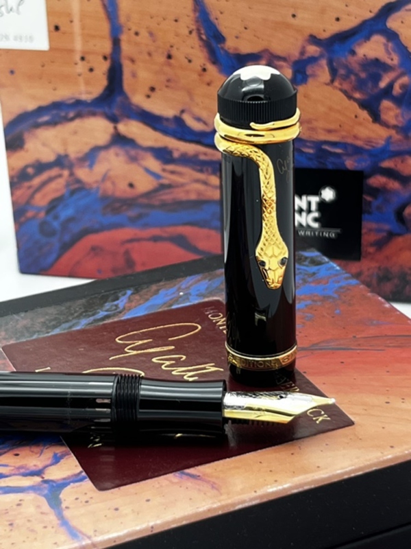 Montblanc Agatha Christie Vermeil 4810 Limited Edition