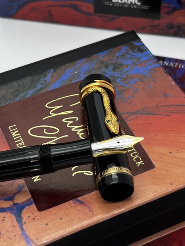 Montblanc Agatha Christie Vermeil 4810 Limited Edition