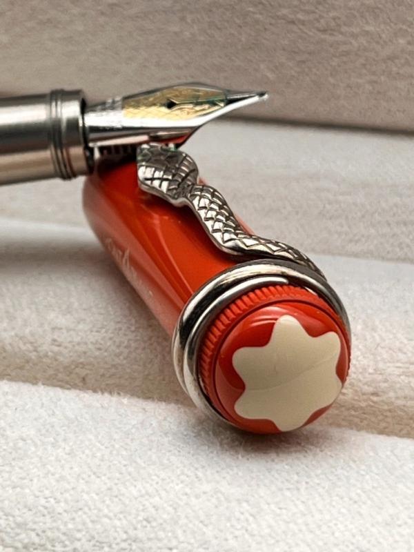 Montblanc Heritage Collection Rouge et Noir Füller Coral