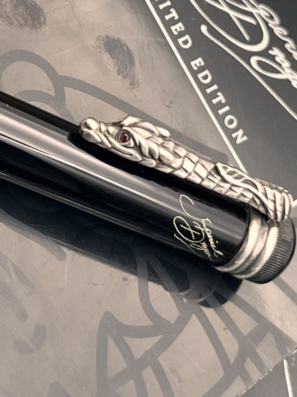 MONTBLANC Imperial Dragon Füller Edition 4810