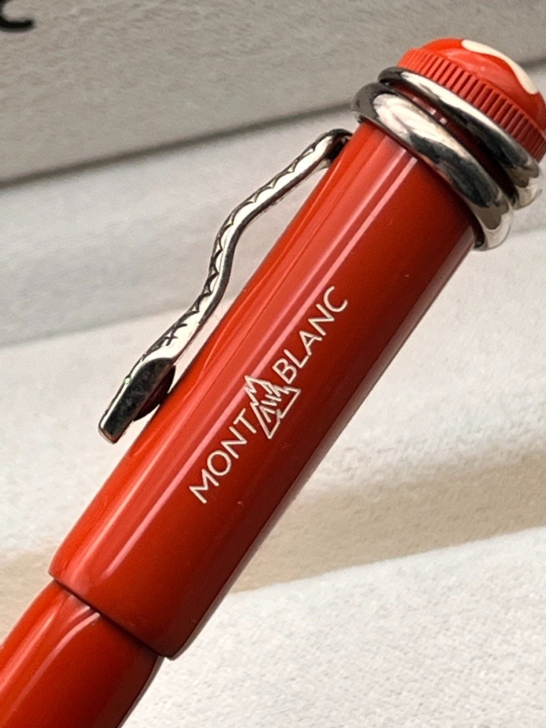 Montblanc Heritage Collection Rouge et Noir Füller Coral