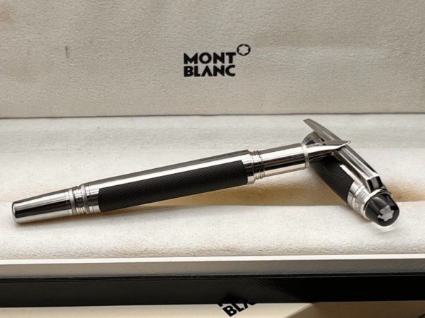 Montblanc Starwalker Extreme Steel Füller