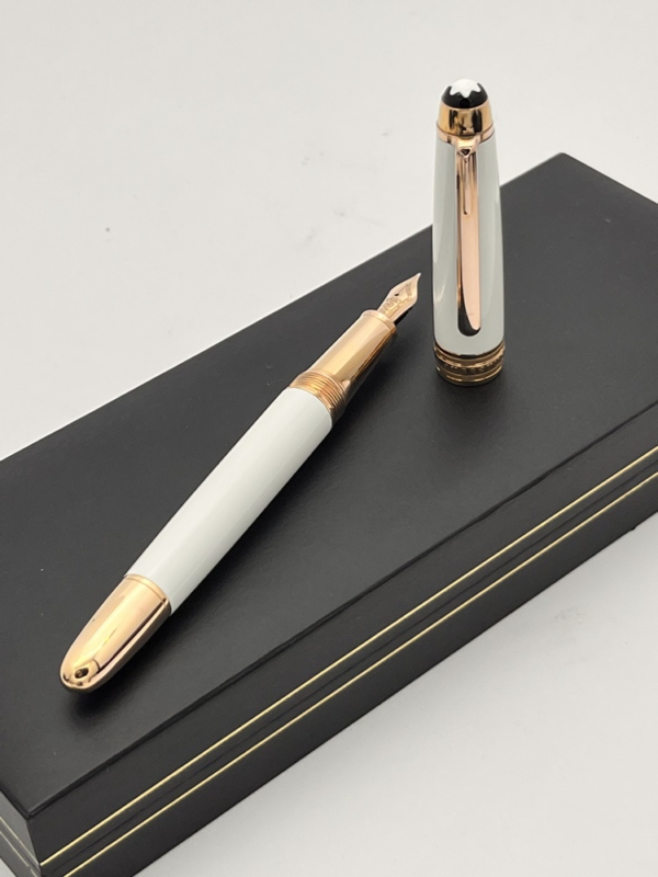 Montblanc Solitaire Red Gold Classique Füller – Bild 2