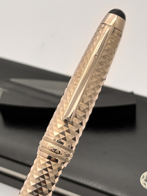 Montblanc Solitaire Geometric Dimension No. 164 - Kugelschreiber