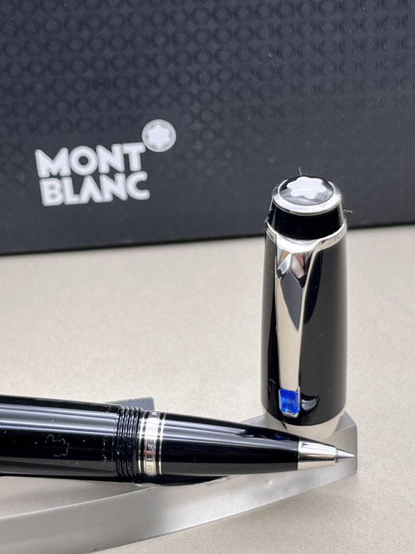 MONTBLANC Boheme Platinum Rollerball Bleu mit künstlichem Saphir Top Zustand