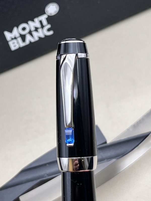 MONTBLANC Boheme Platinum Rollerball Bleu mit künstlichem Saphir Top Zustand