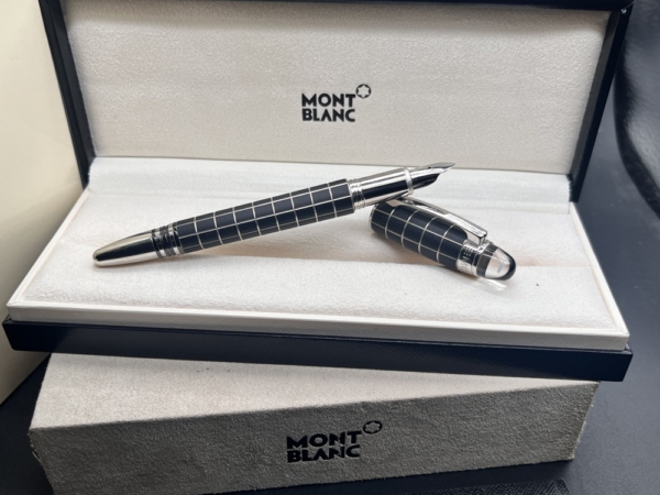 MONTBLANC Starwalker Rubber Füller sehr schöner gebrauchter Zustand
