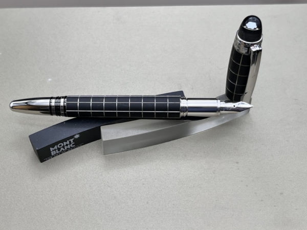 MONTBLANC Starwalker Rubber Füller sehr schöner gebrauchter Zustand