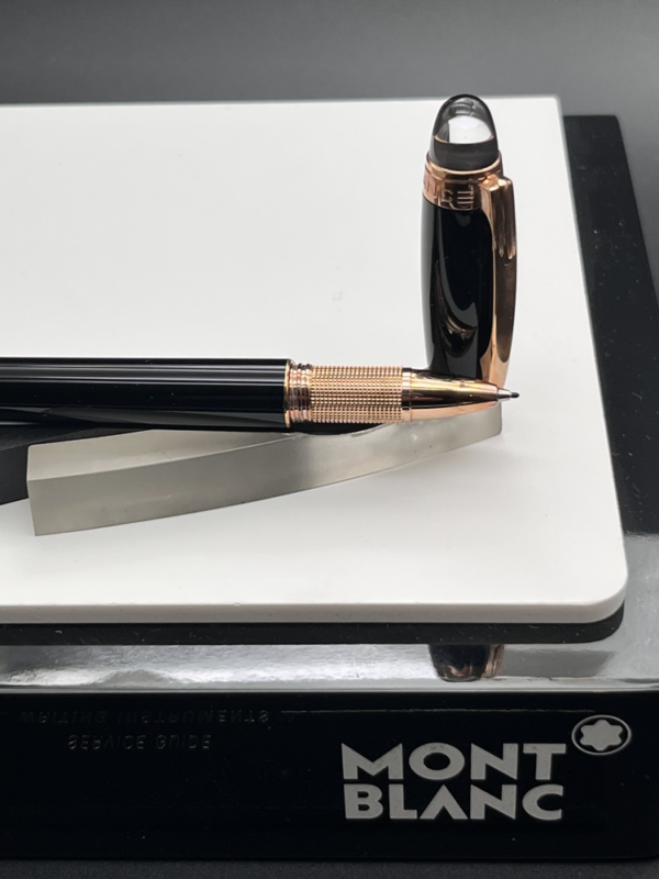 MONTBLANC Starwalker Red Gold Resin Rollerball Top - Neu im Full Set