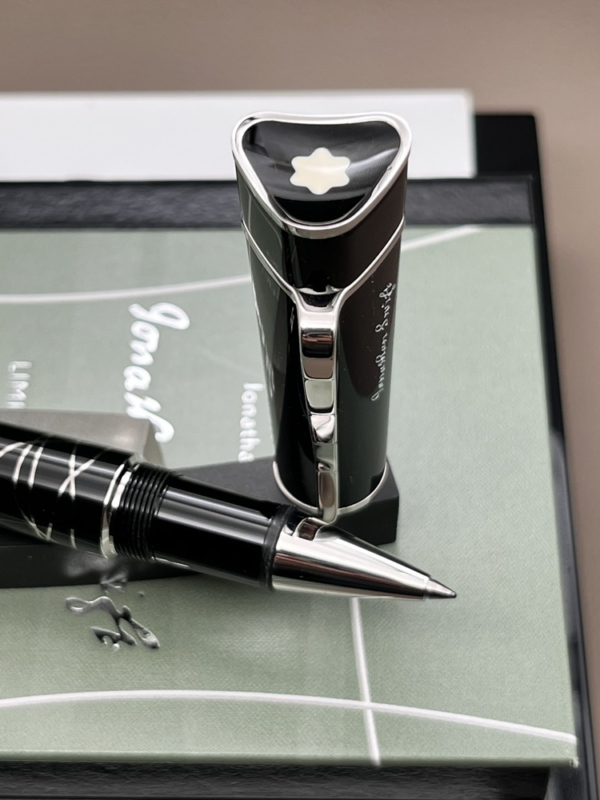 MONTBLANC Jonathan Swift Rollerball Writers Edition 2012
