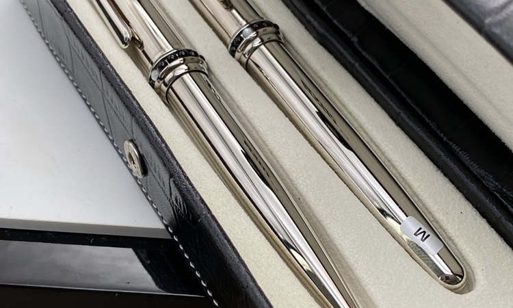 MONTBLANC Artisan White Pearl Magic Beauty II Füller & Kugelschreiber Leder Box