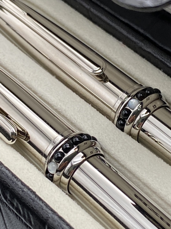 MONTBLANC Artisan White Pearl Magic Beauty II Füller & Kugelschreiber Leder Box