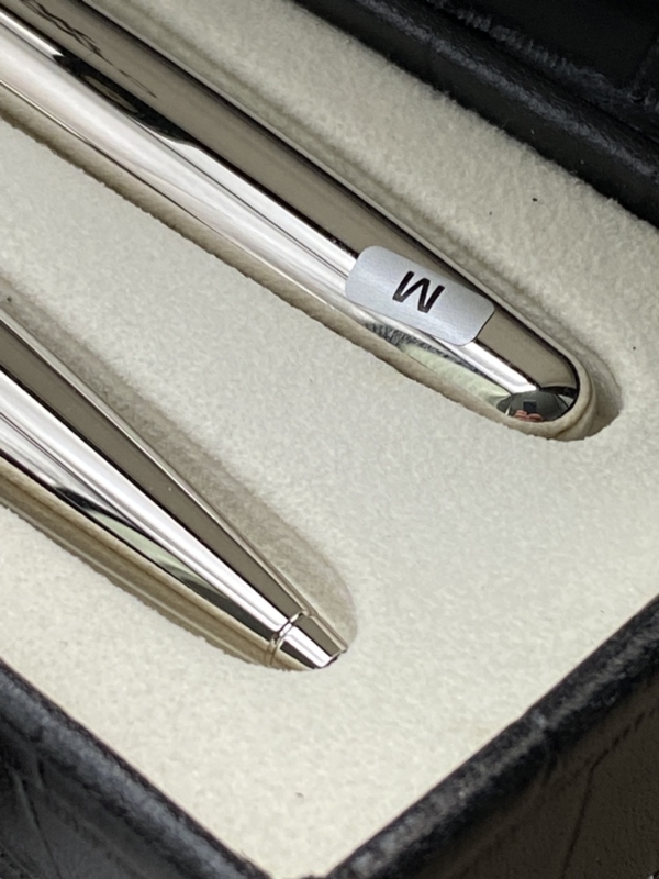 MONTBLANC Artisan White Pearl Magic Beauty II Füller & Kugelschreiber Leder Box