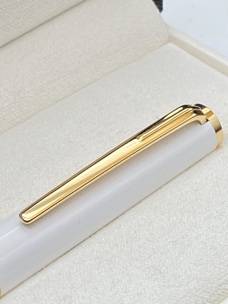 MONTBLANC Pix Collection Kugelschreiber weiß / White Gold Top Zustand wie neu Full Set Montchrono