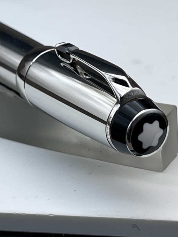 Montblanc Boheme Solitaire Steel Noir Füller - Montchrono