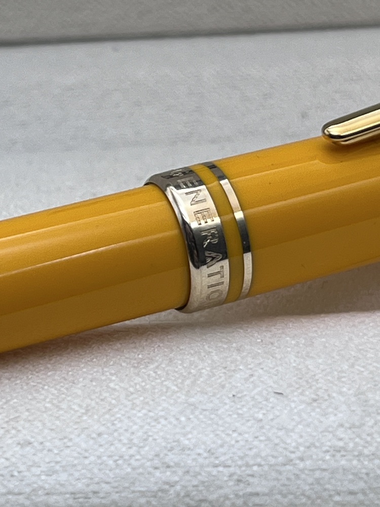MONTBLANC Generation Collection Kugelschreiber orange/ gelb - gold