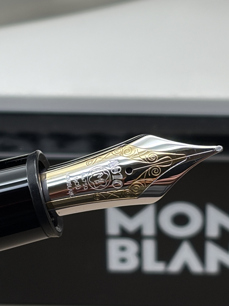 MONTBLANC MEISTERSTÜCK 149 Platinum FÜller 18K Feder Stärke M