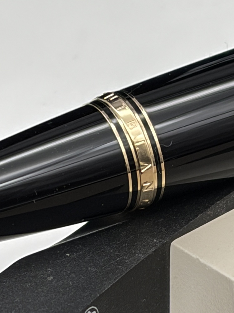 MONTBLANC Boheme Rouge et Noir Kugelschreiber im Top Zustand - Full Set