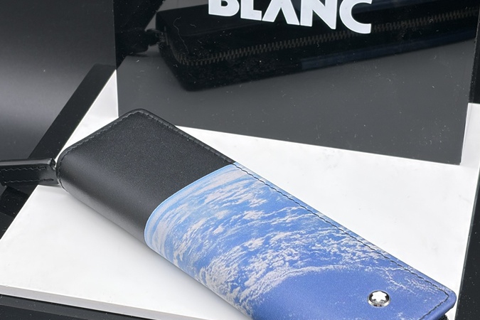 Montblanc Selection Starwalker black Cosmos Leder Etui Pouch ID 124475