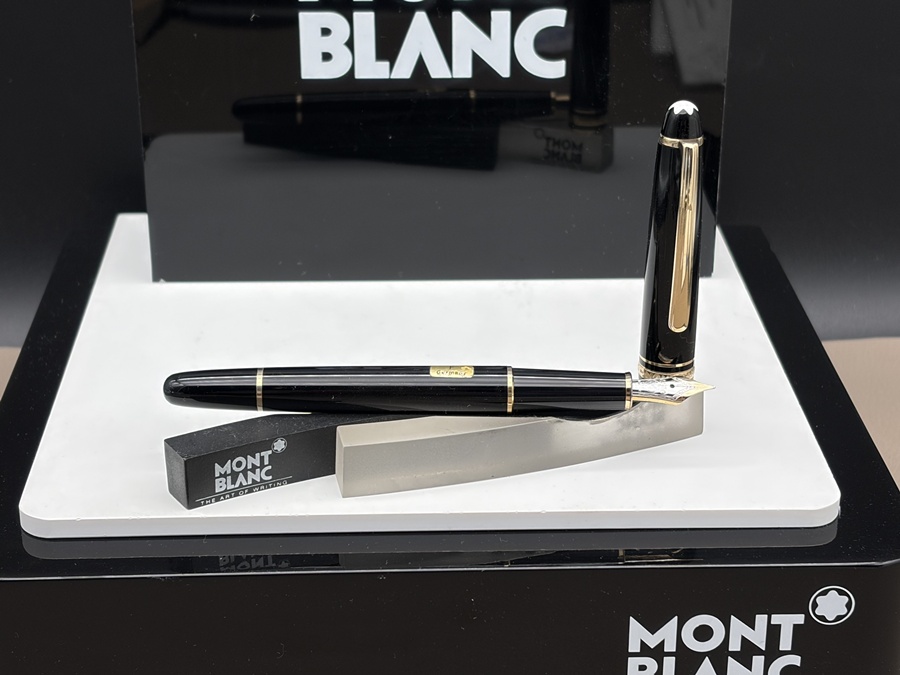 Montblanc Classic No. 144 Füller
