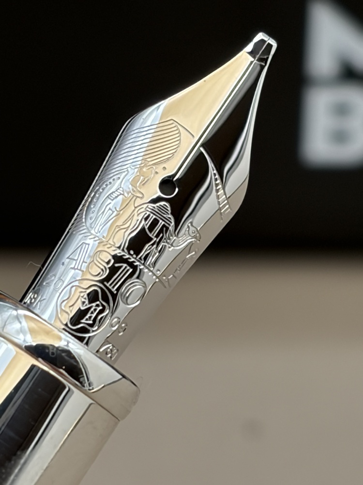 MONTBLANC Patron of Art Max von Oppenheim 4810 Edition von 2009 Feder BB