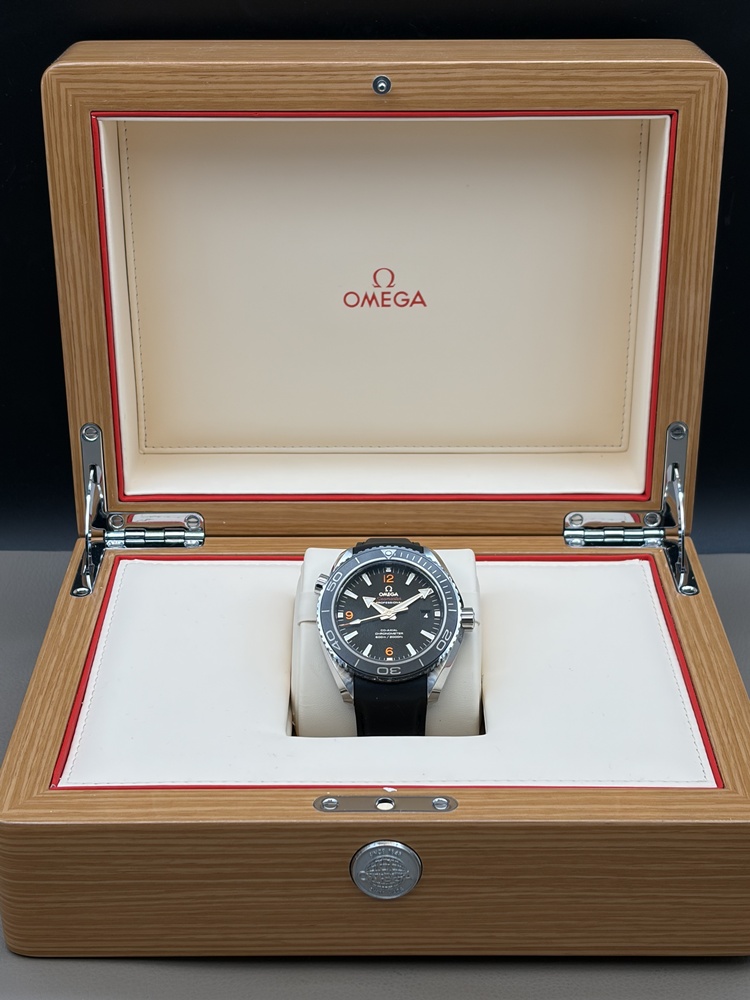 omega seamaster planet ocean 600m co-axial 8500 chronograph 45,5cm