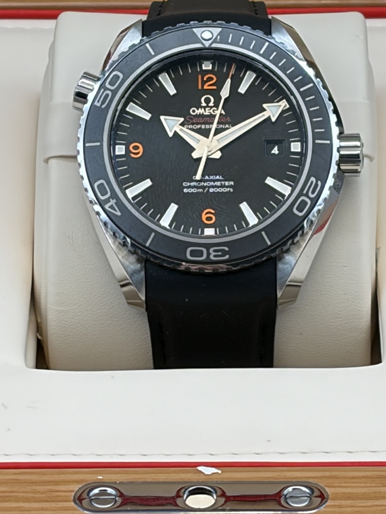 omega seamaster planet ocean 600m co-axial 8500 chronograph 45,5cm